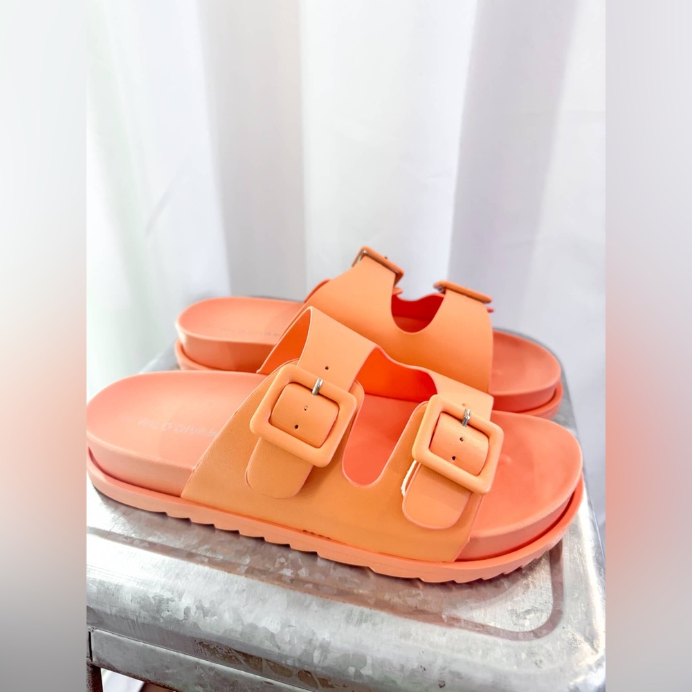 Peachy Bright Orange Buckle Sandals